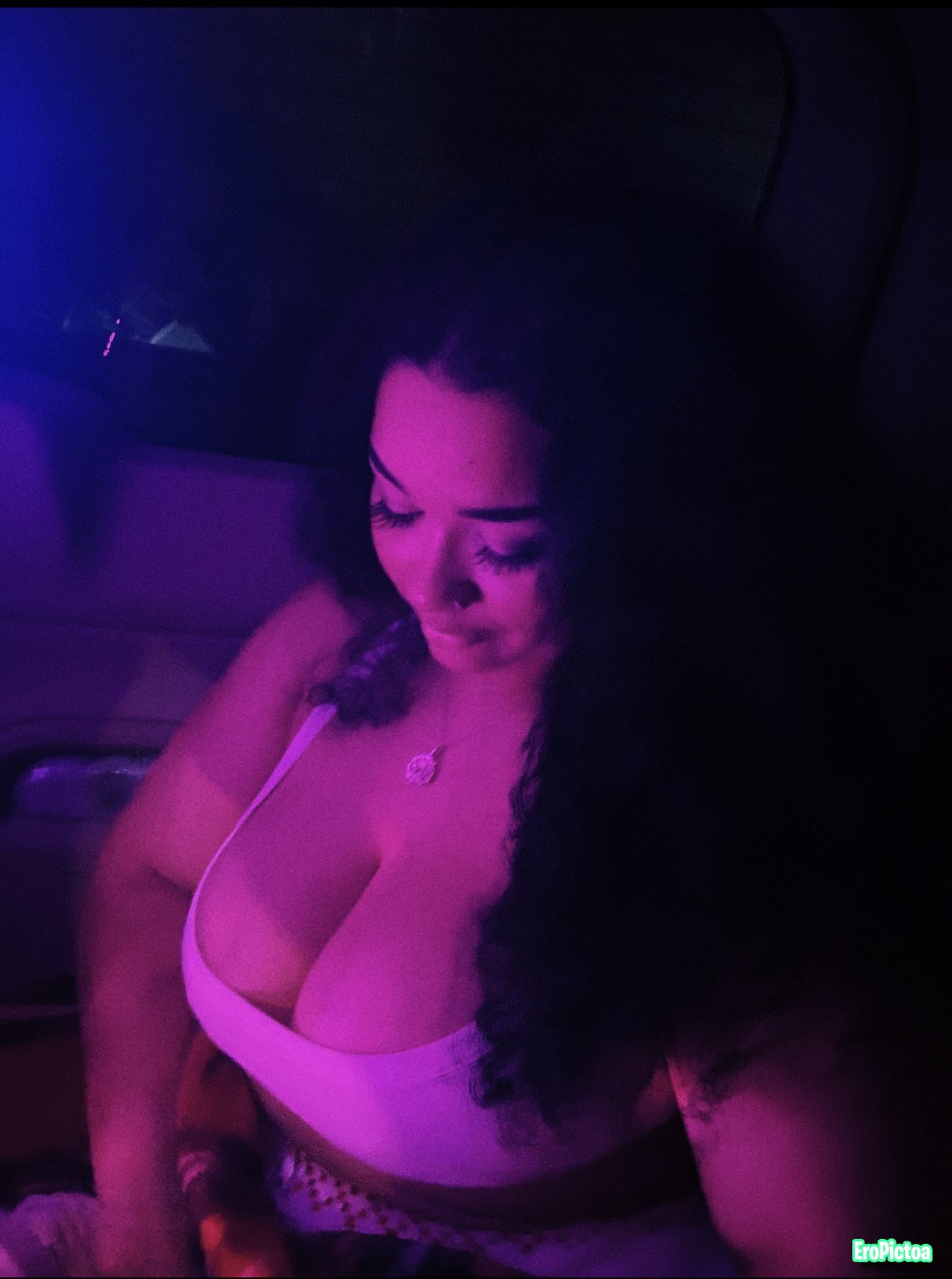 𝙑𝙎𝘾𝙊 𝘾𝙤𝙪𝙥𝙡𝙚 📷 photo featuring Lesbian