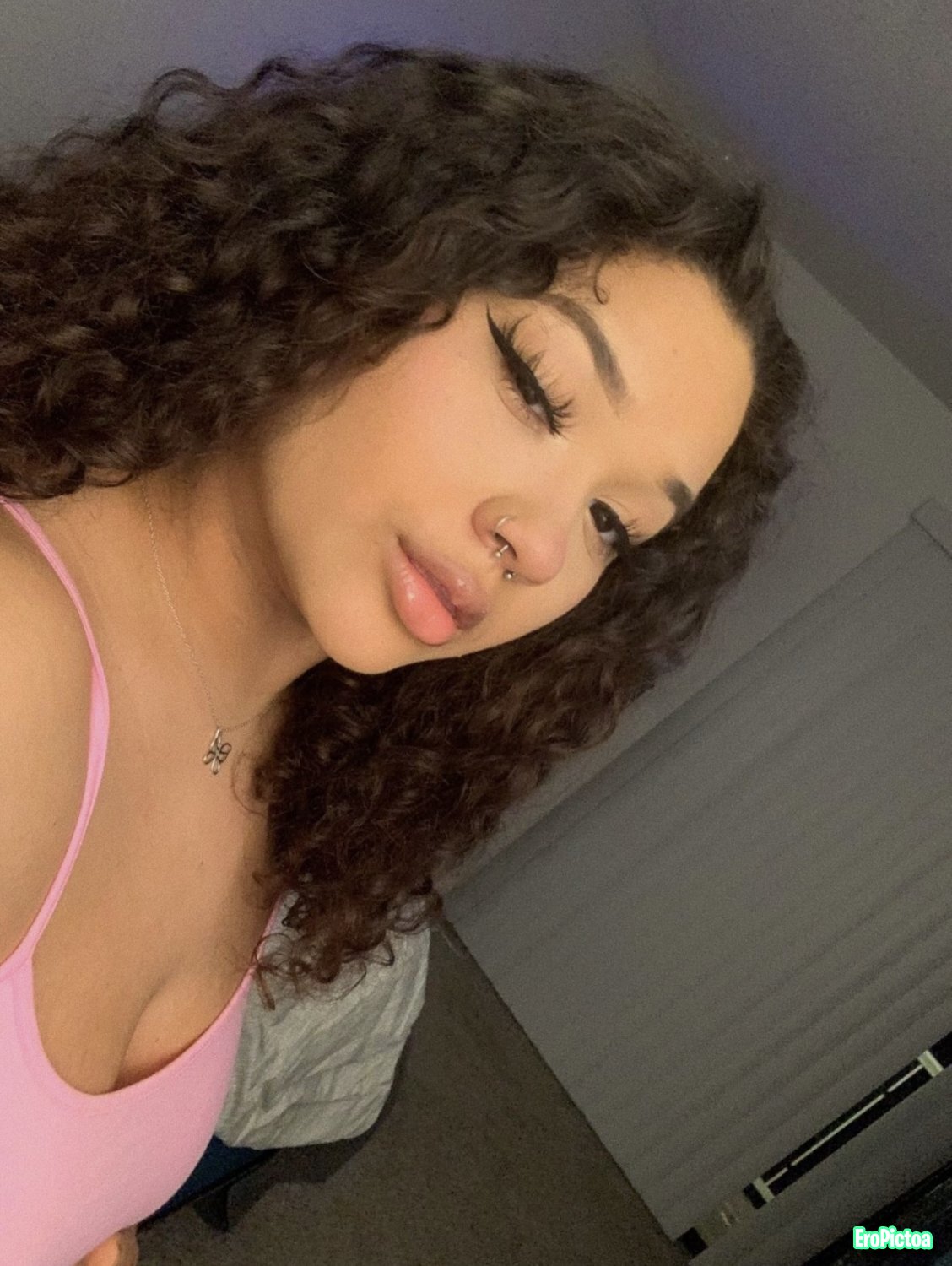 𝙑𝙎𝘾𝙊 𝘾𝙤𝙪𝙥𝙡𝙚 📷 photo featuring BigAss
