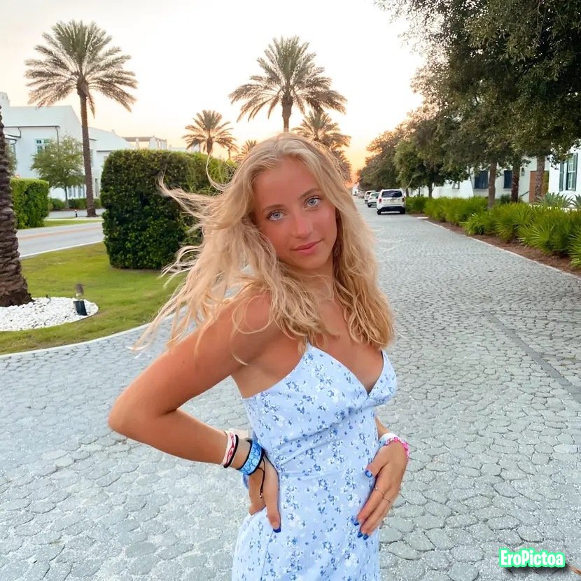 Gabbi - Cincinnati photo featuring barbie