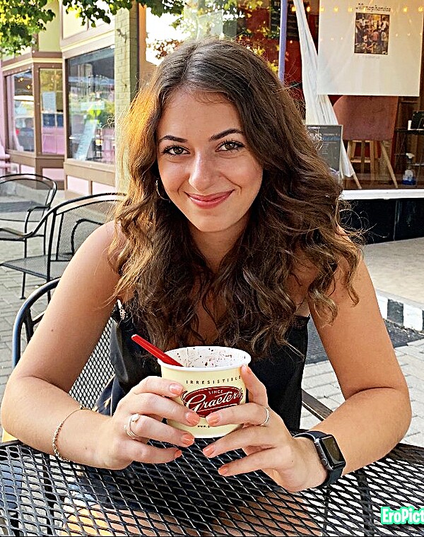 Thumbnail for Brooke - Jewish Slut