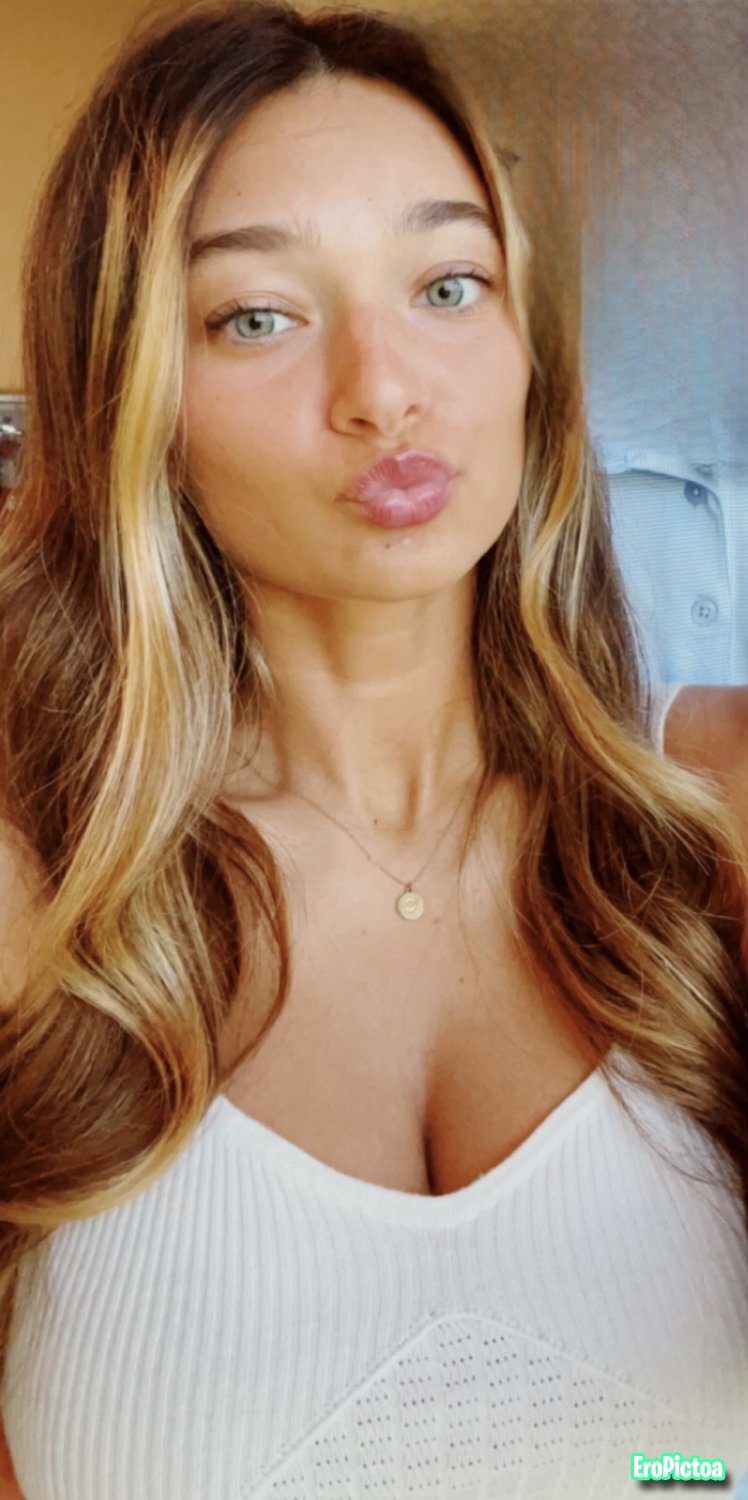 petite hottie photo featuring petite - Part 27