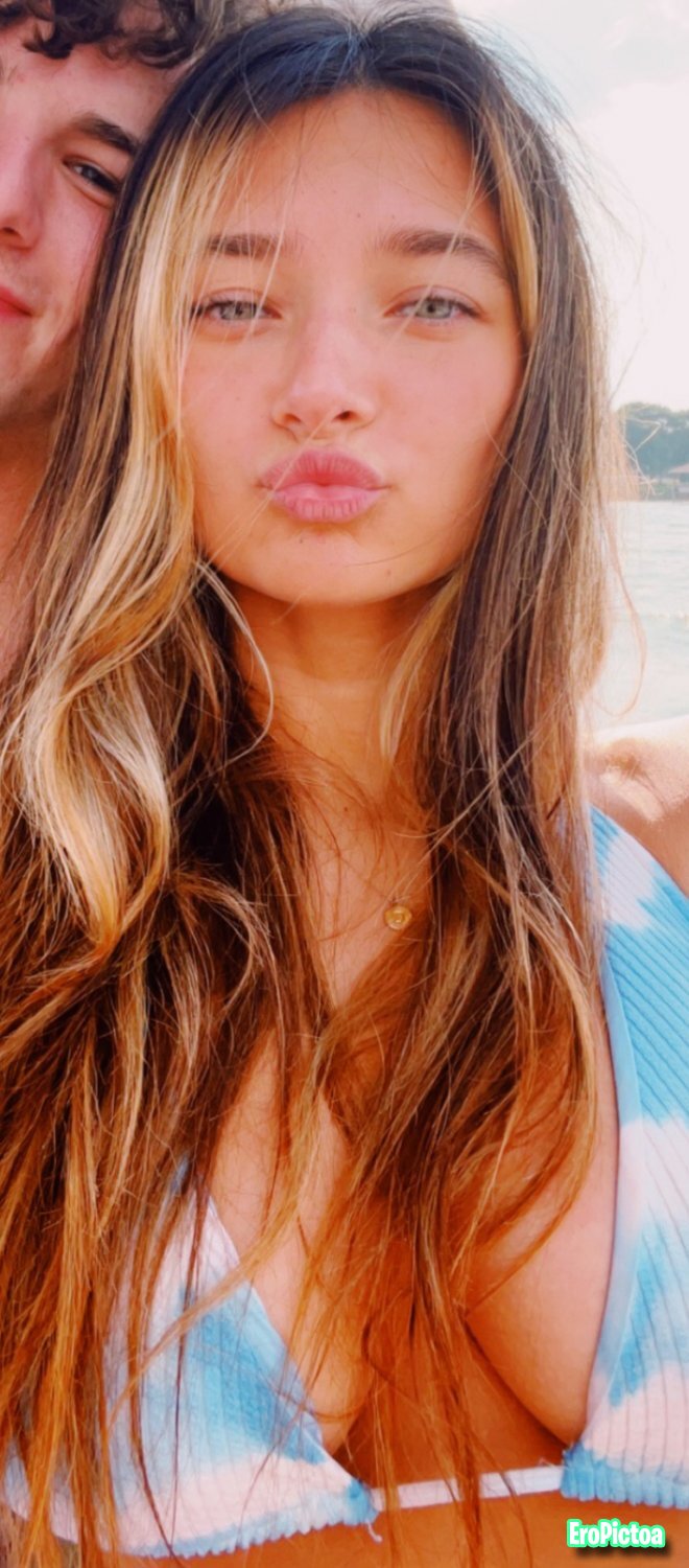 petite hottie photo featuring vsco - Part 8