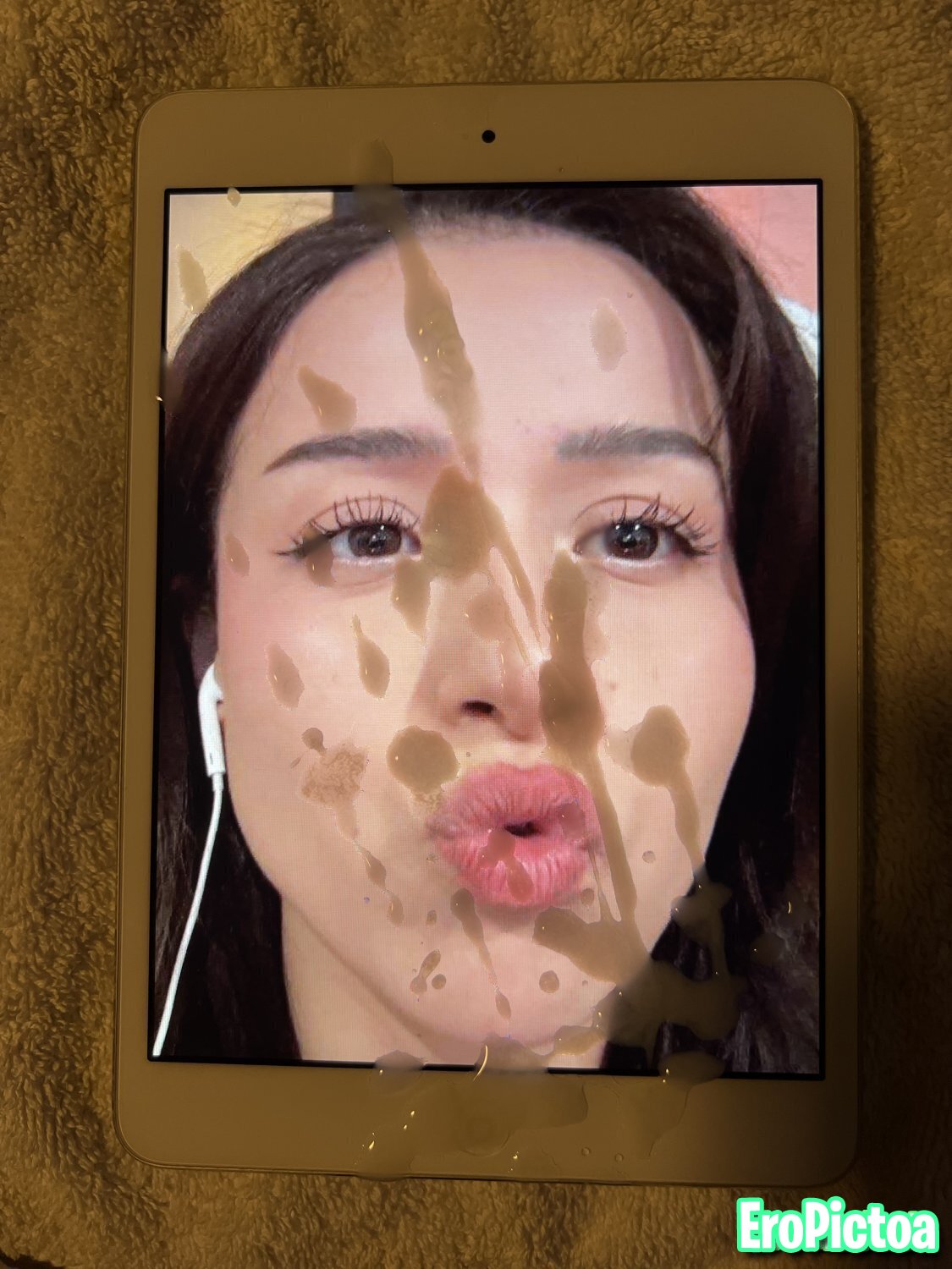 Poki trib #36 photo featuring cum tribute