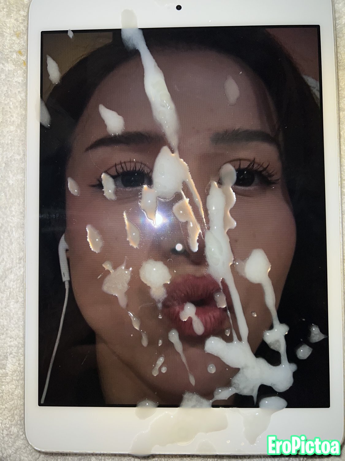 Poki trib #36 photo featuring cumtribute