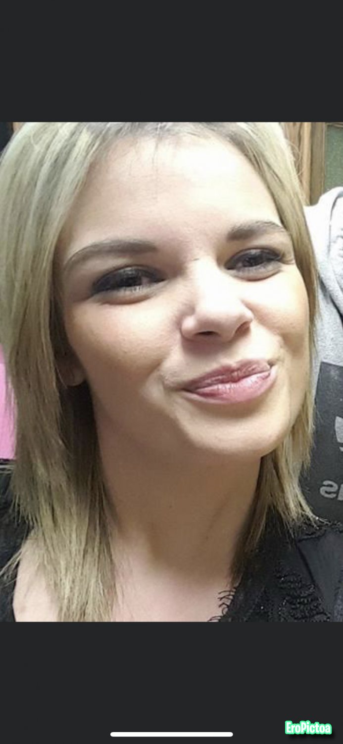 Hot blond irl photo - Part 2