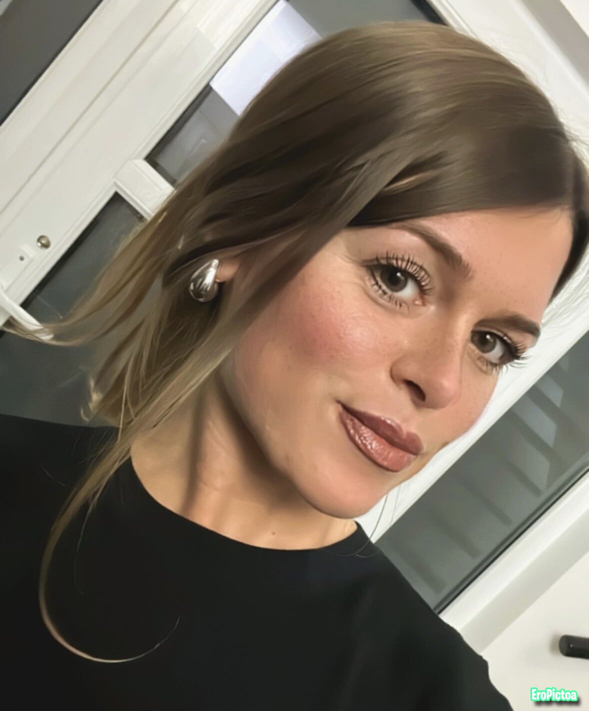 Hot blond irl photo - Part 7