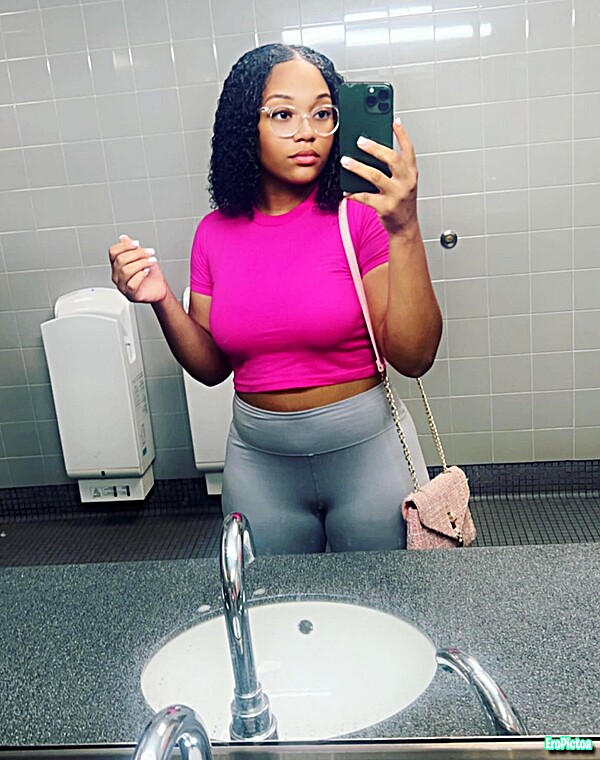 Thumbnail for Thicc Ebony IRL Alissa