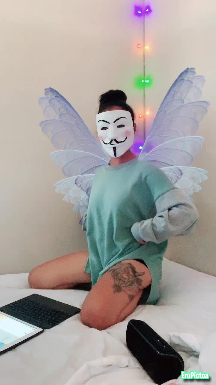 Bella Poarch photo featuring leaked - Part 9
