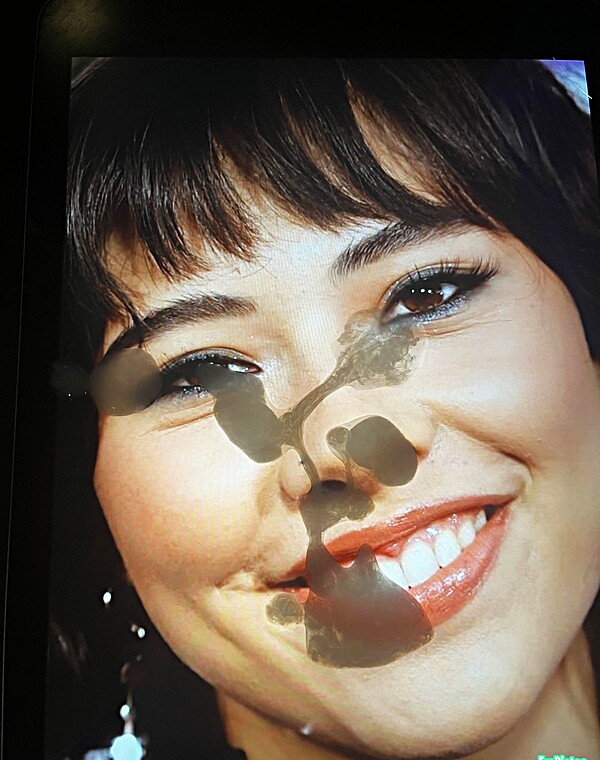 Thumbnail for xochitl gomez cum tribute #18 + #19