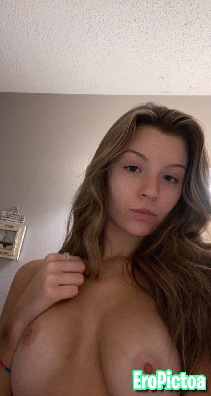 [Exposed] 19yo got exposed photo featuring Small tits - Part 12