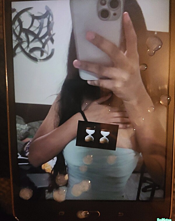 Thumbnail for people tributing to my slutty petite sister and cousin😋
