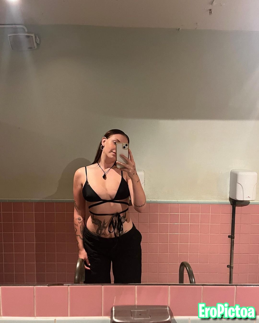 Helena Exposed photo featuring nipples