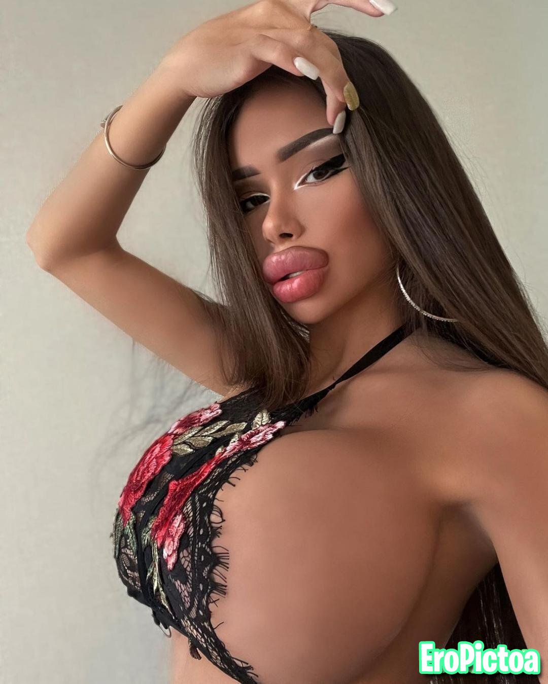 Insane DSLs on Big Tit Slut photo featuring fake boobs - Part 7