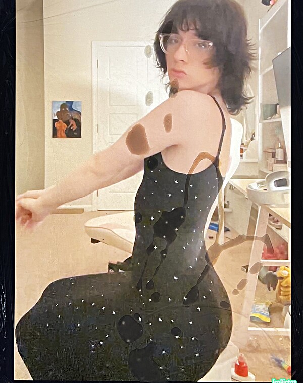 Thumbnail for cyrussleeps cum tribute