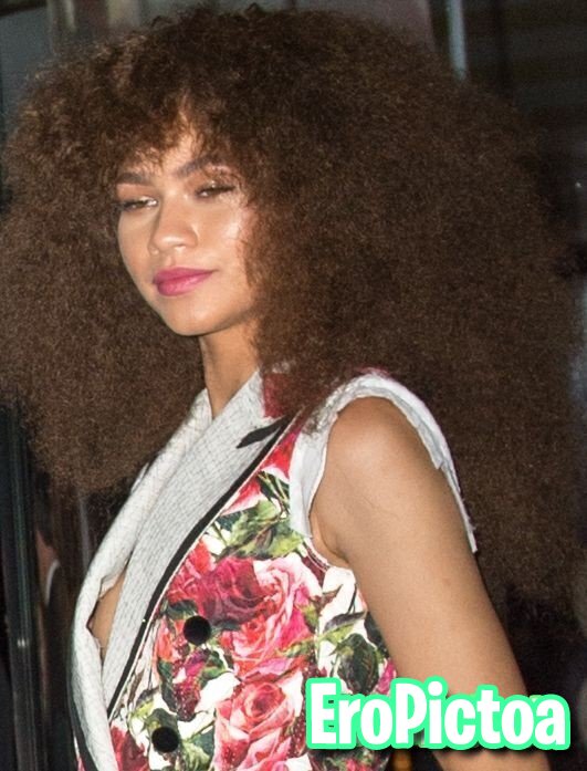 Zendaya photo featuring Pokies - Part 24