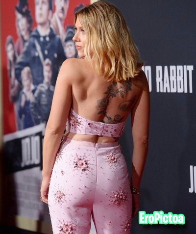 Celebrity Asses photo featuring Celebrity