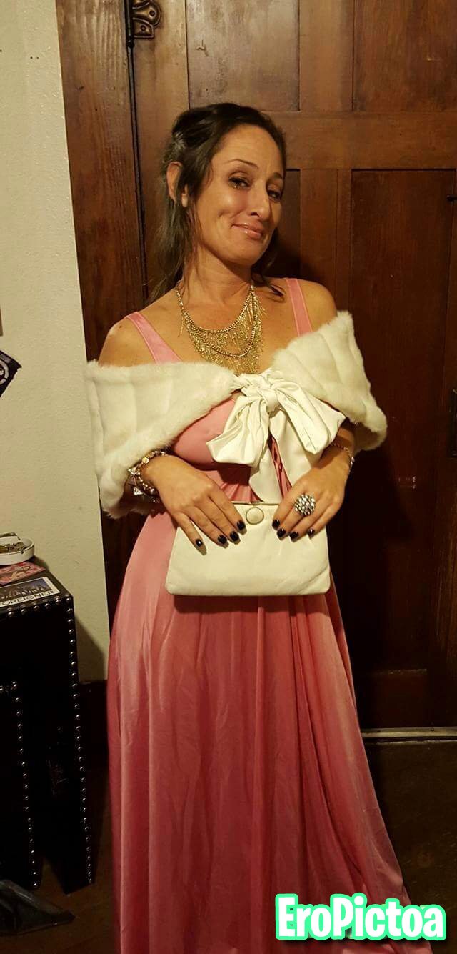 Oregon hippie bartender photo featuring Sexy - Part 51