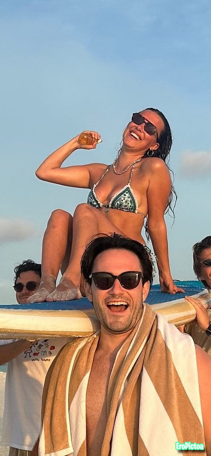 HOT! photo featuring MillieBobbyBrown