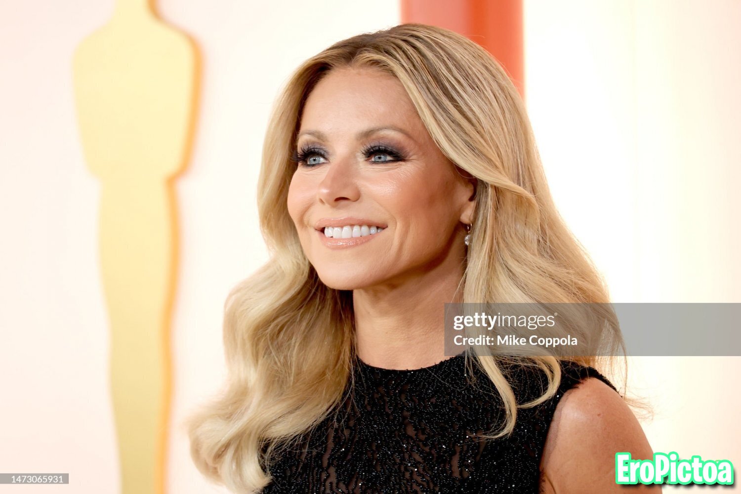 Kelly Ripa photo featuring Kelly Rips - Part 9