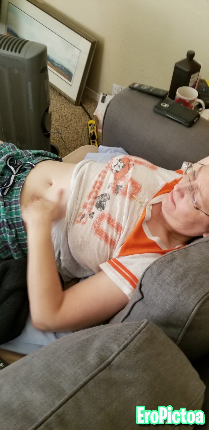 Crazy red head photo featuring Nip slip - Part 14