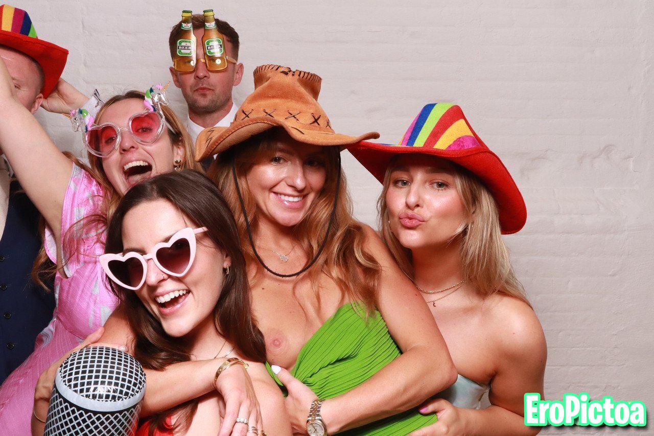 PB 12 photo featuring Photobooth - Part 31