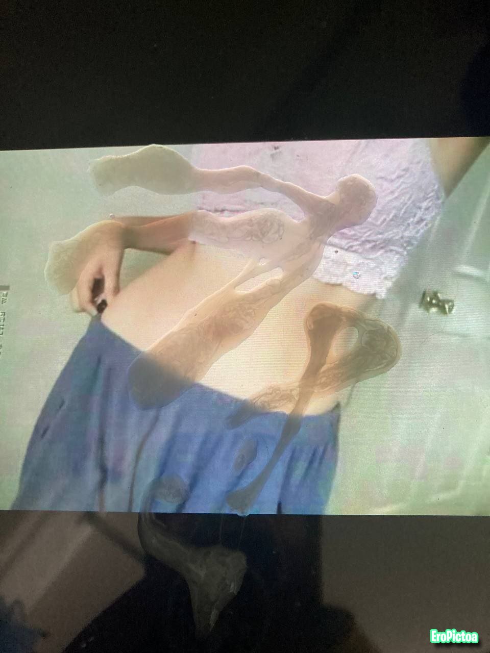 M cum tributes photo featuring teen