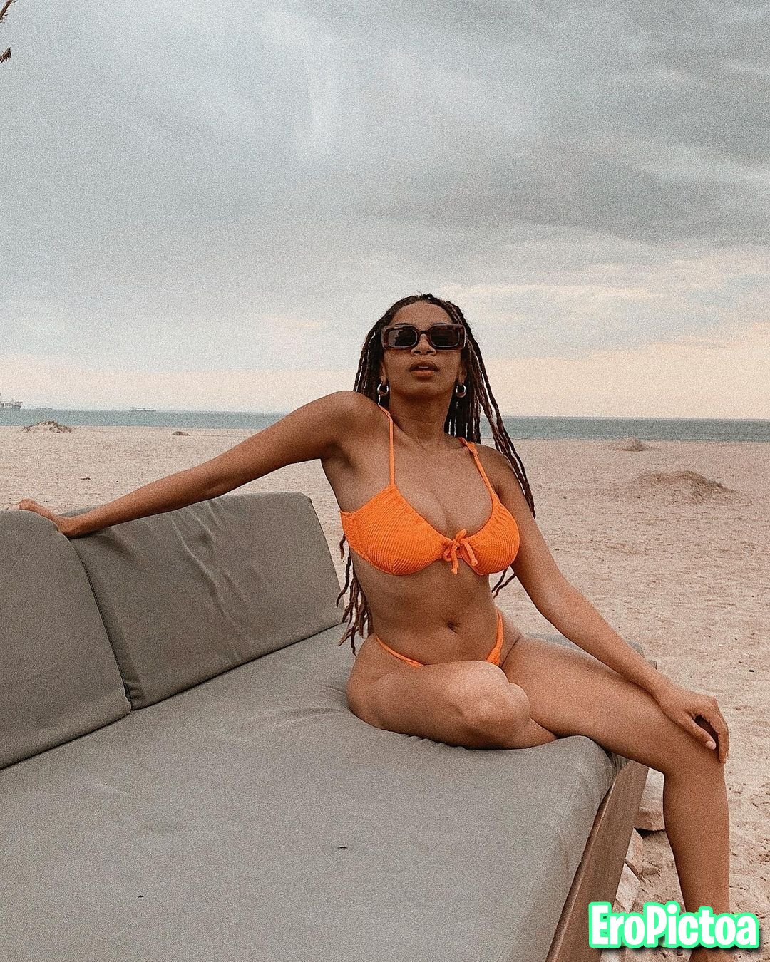 Geneva.crow.maganjade goddess photo featuring Instagram busty tits pokies models - Part 30