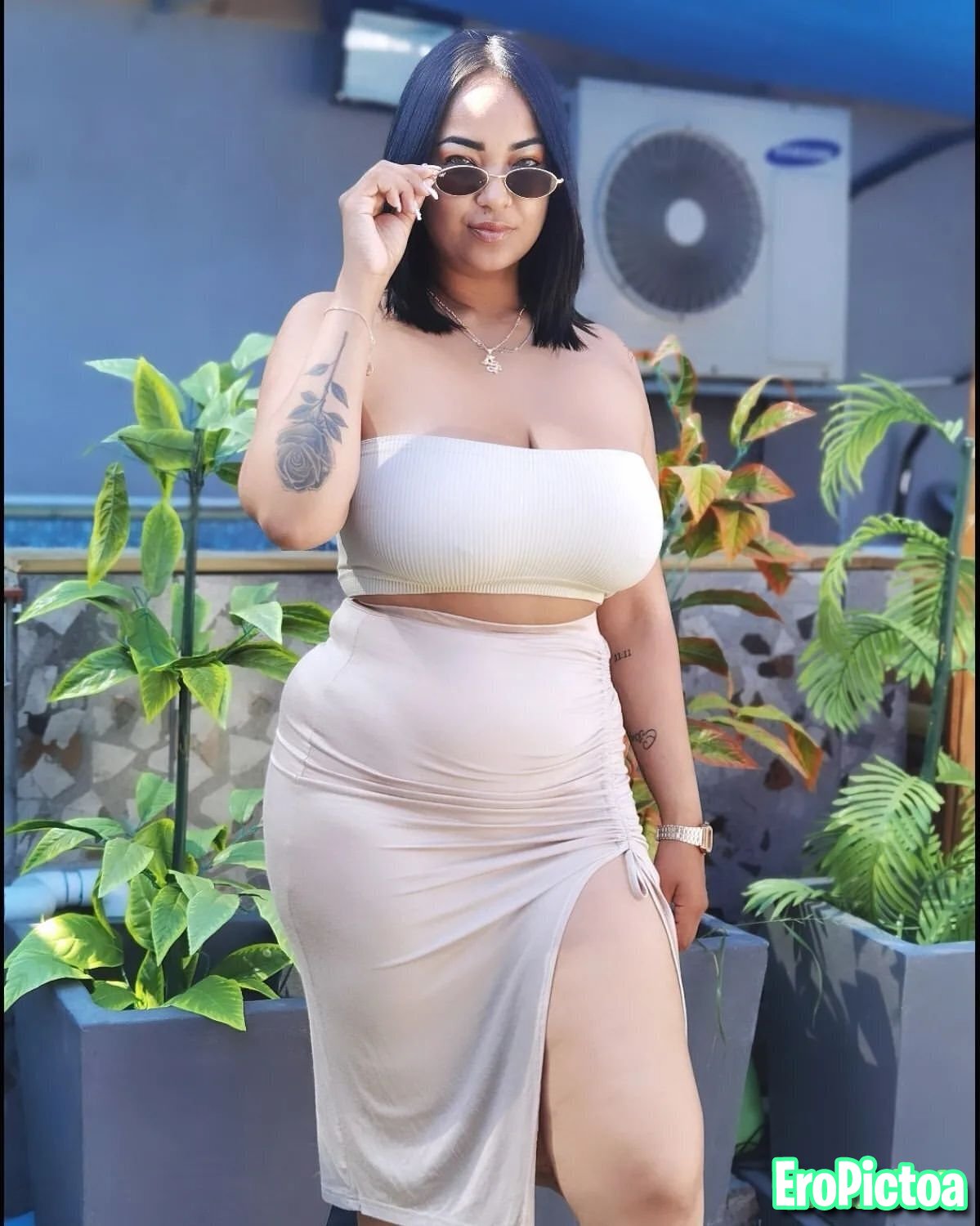 Geneva.crow.maganjade goddess photo featuring Instagram busty tits pokies models - Part 92