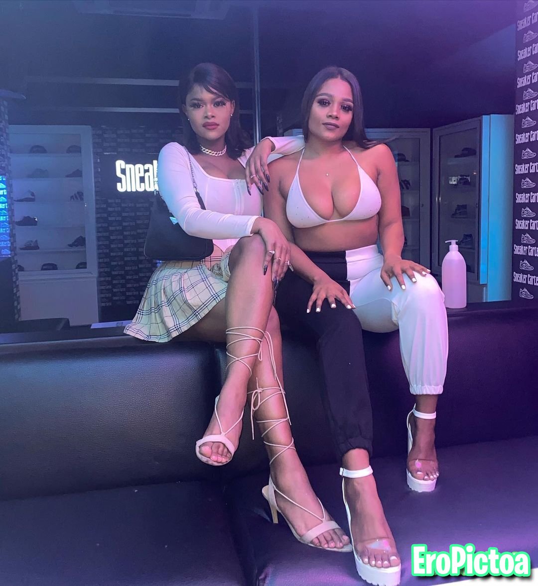 Calmyourtits.feistyleigh_ feistylee photo featuring Instagram busty tits pokies models - Part 71