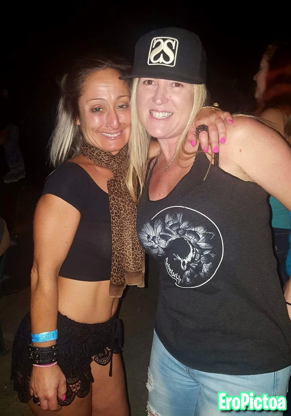 Oregon hippie bartender 3 photo featuring Nipples