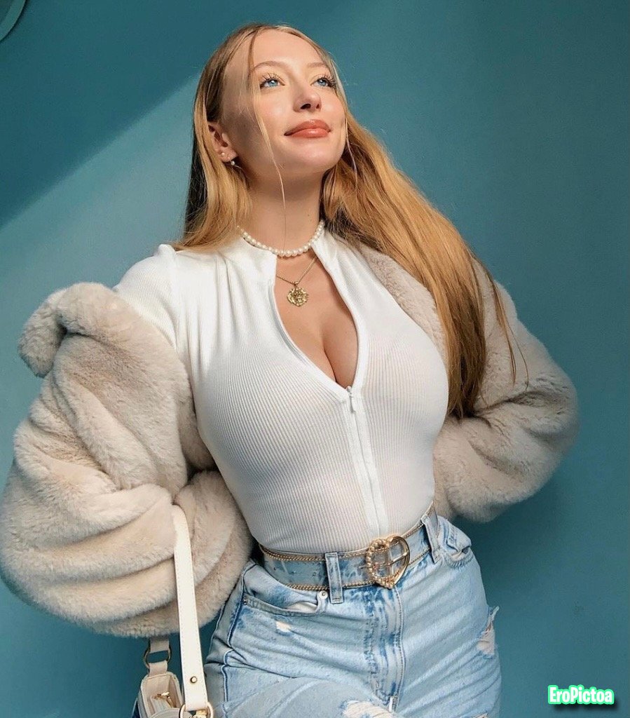 Sophia Diamond photo featuring tits - Part 46