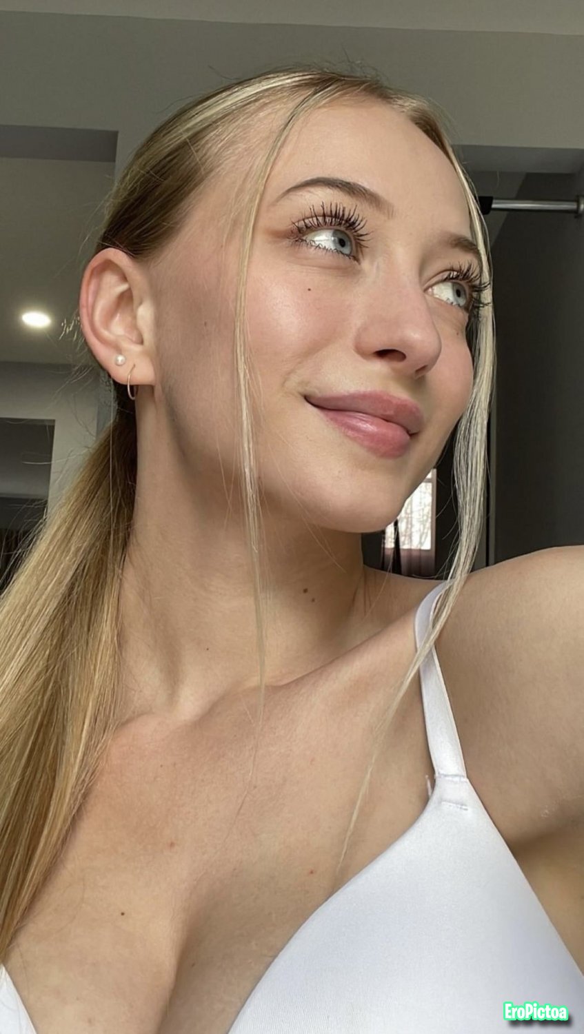 Sophia Diamond photo featuring tits - Part 86