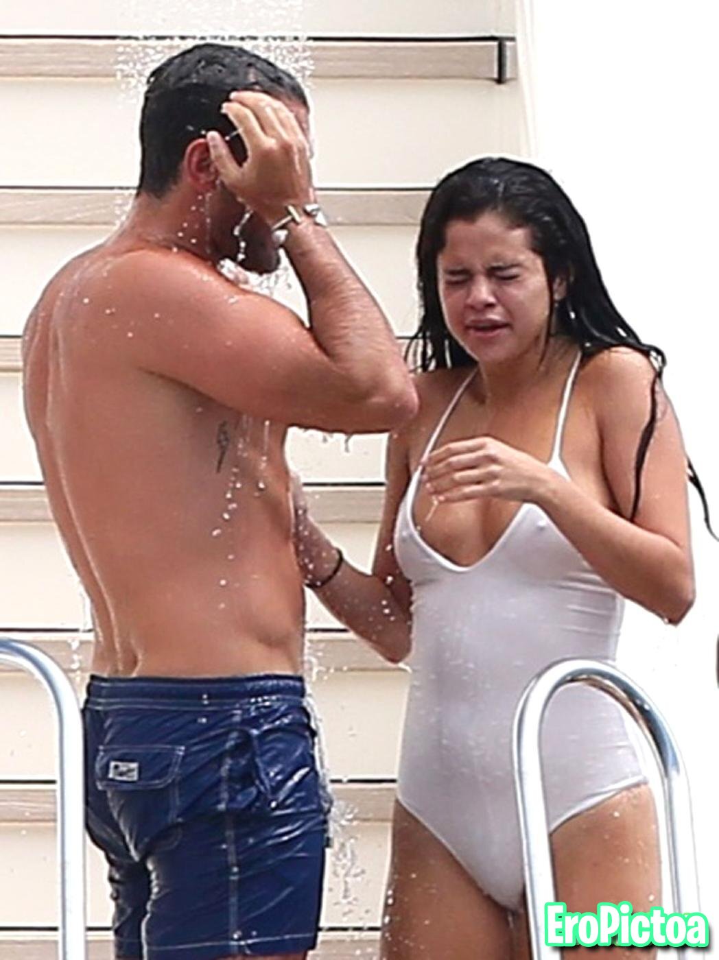 Selena Gomez Cara photo featuring photos - Part 8