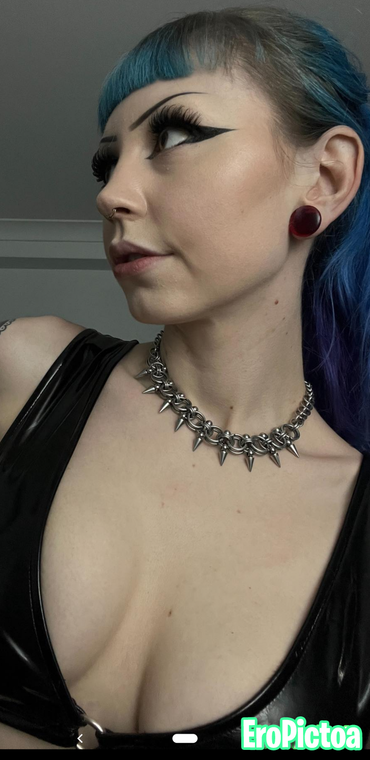 Australian streamer photo featuring Streamer - Part 3