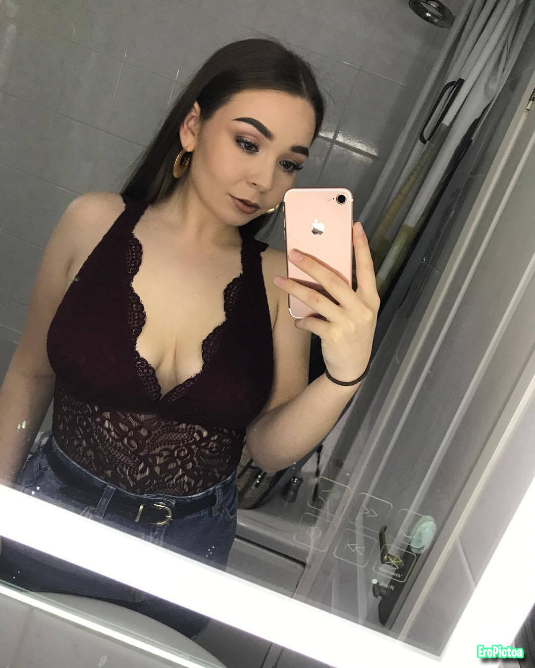 Hot slut Kirsty M. from Barrhead (NN) photo featuring College - Part 12