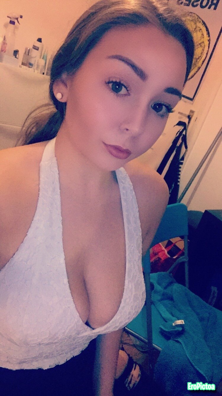 Hot slut Kirsty M. from Barrhead (NN) photo featuring Teen - Part 18