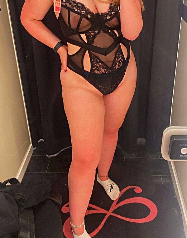 Thumbnail for Slutty blonde