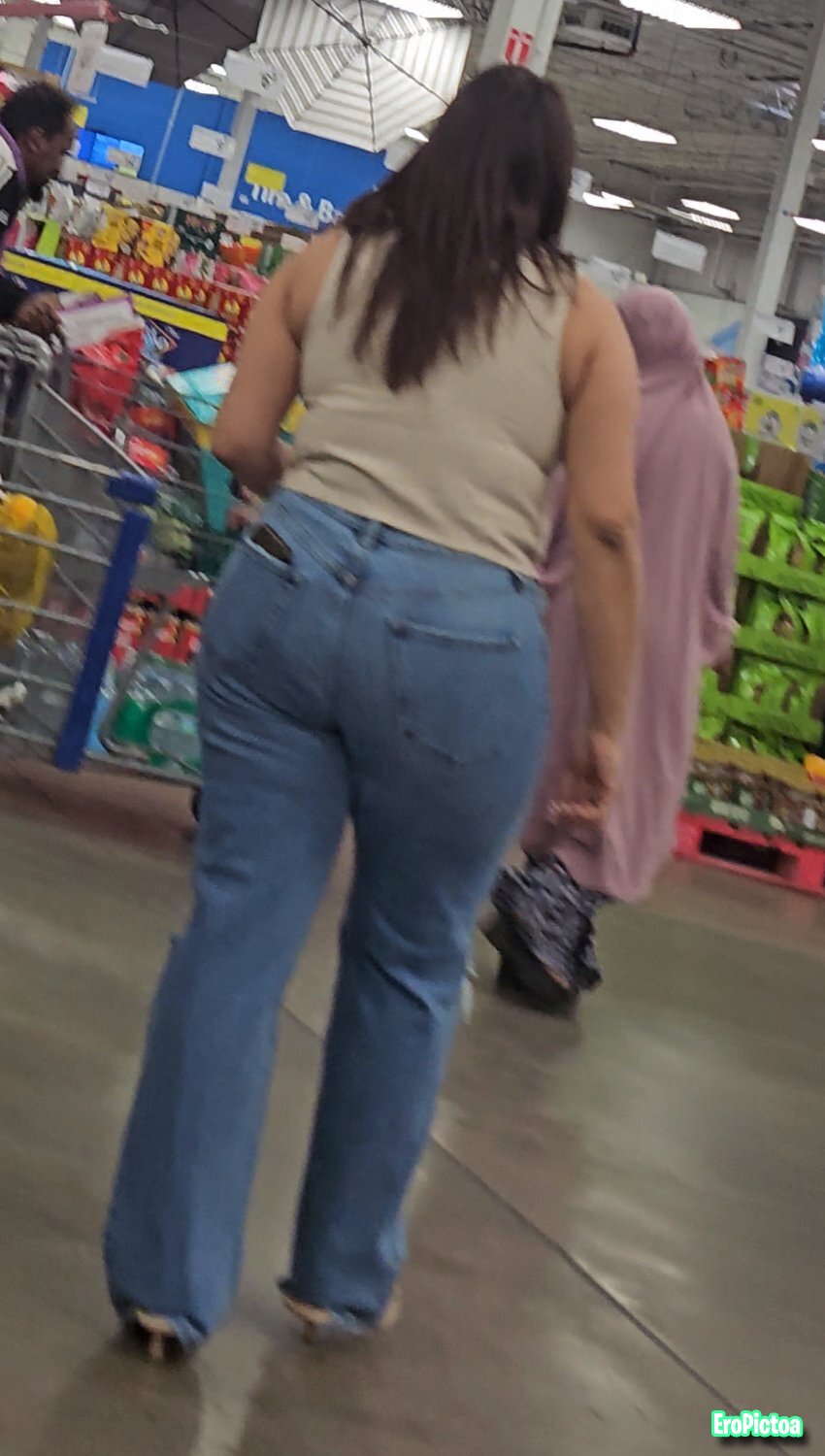 Thick mall ass photo featuring Candidahot - Part 5