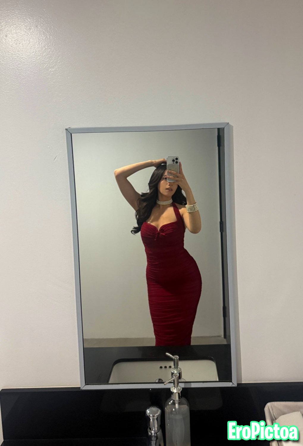 P0ki fake nude photo featuring deep fake - Part 1
