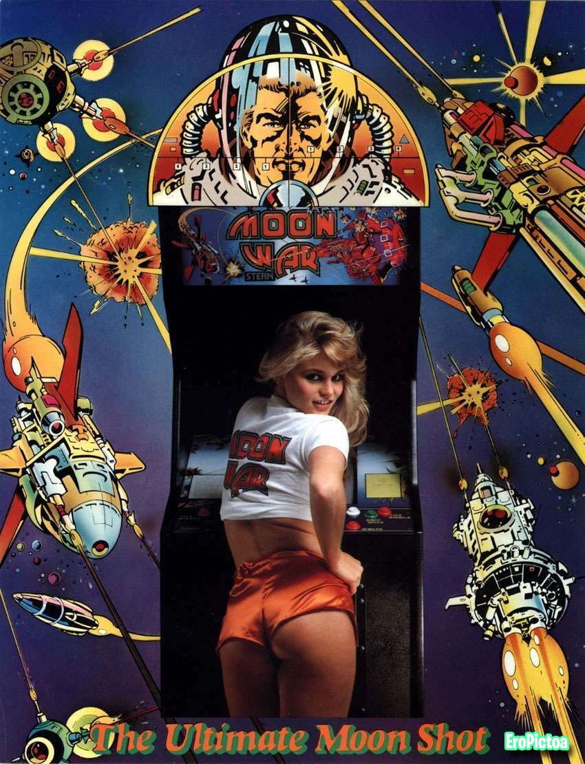 Mall Arcade Hookers photo - Part 3