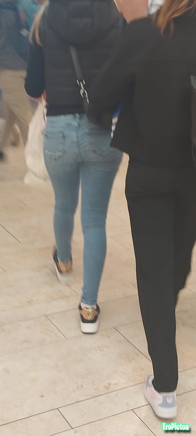 Jeans in Mall photo featuring Girl