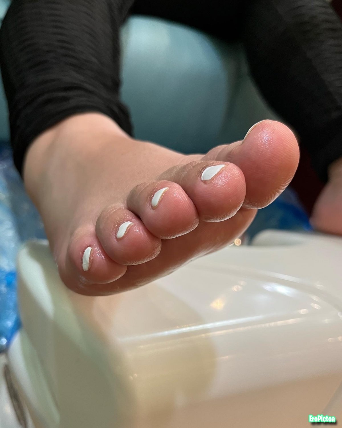 Creep pedicure upclose photo featuring creepshot - Part 6