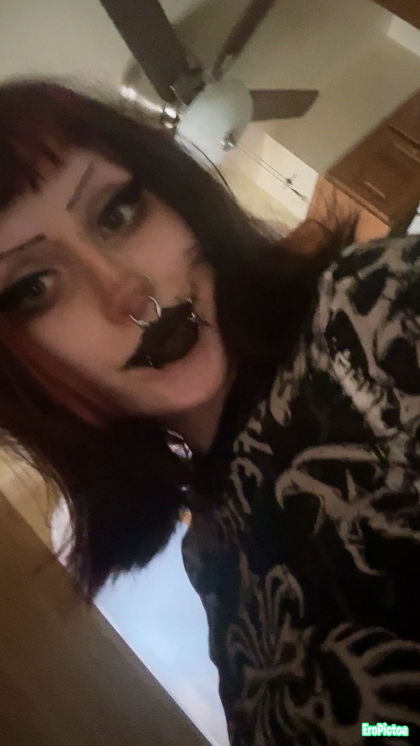 Goth baddie gets gooned babecock photo featuring Snowbunny - Part 9