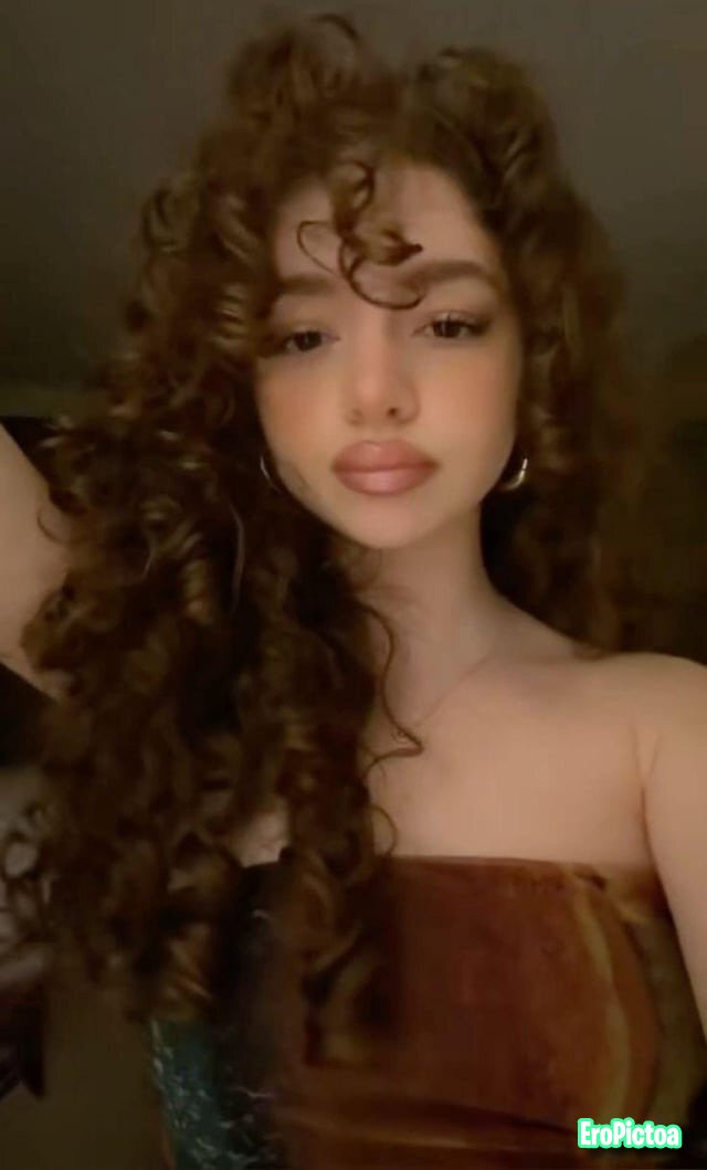 demitra kalogeras photo