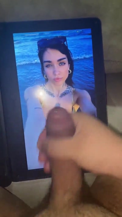 Thumbnail for Un nuevo cum tribute a la puta de argentina, Maria Becerra