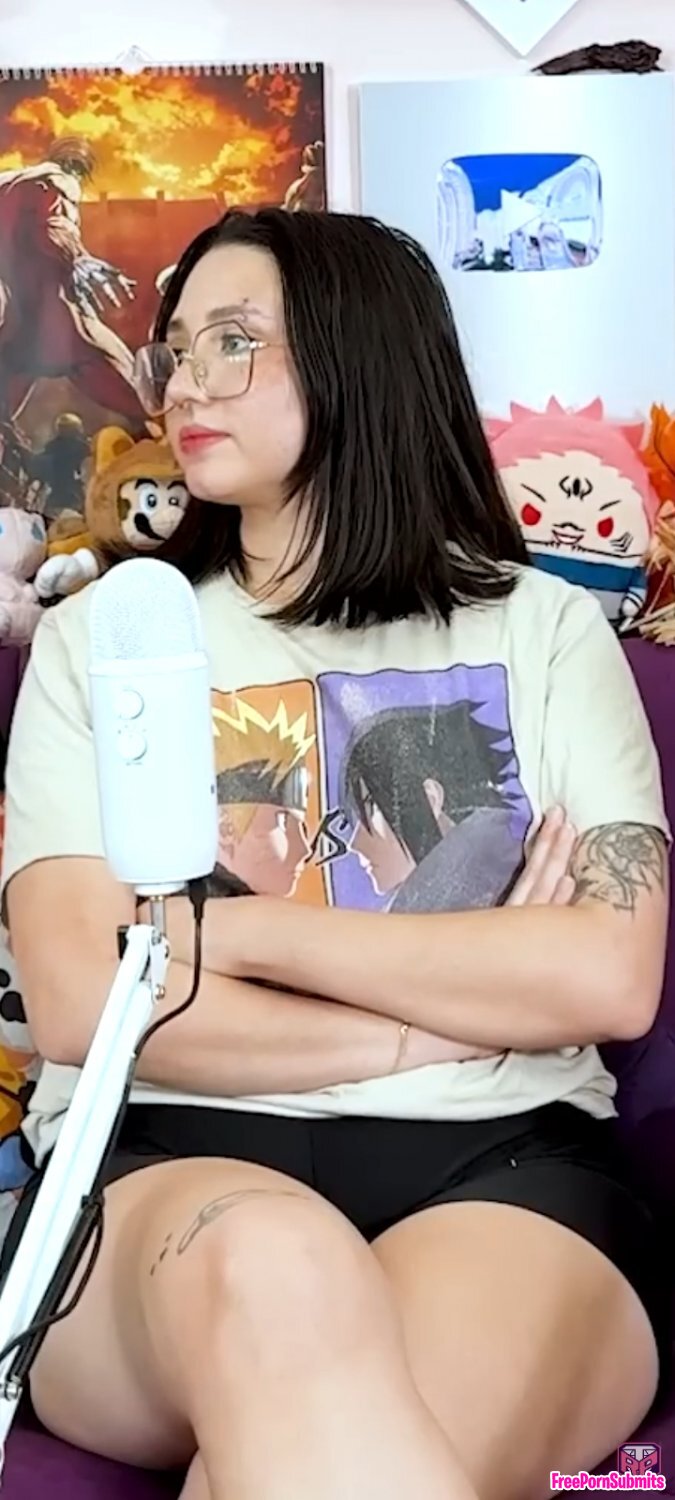 Youtube photo featuring Legs - Part 13
