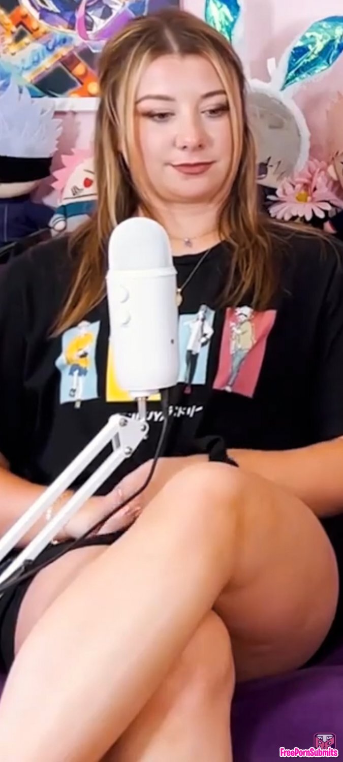 Youtube photo featuring Legs - Part 12