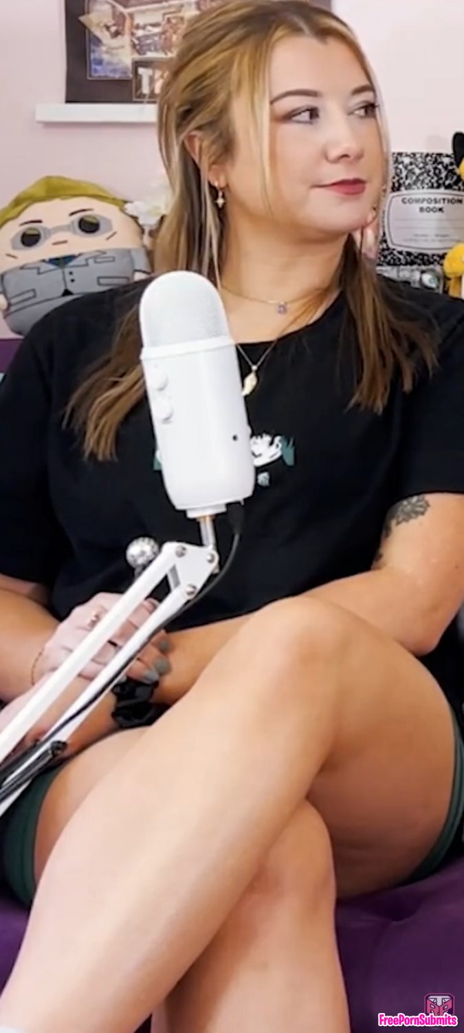 Nak4y9ty youtube photo featuring Gatinha - Part 7
