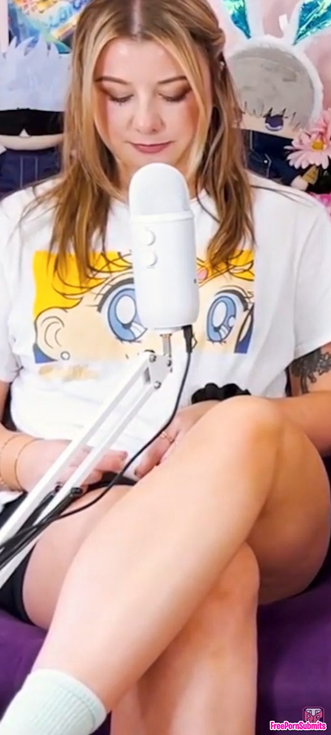 Youtube photo featuring Gostosas - Part 7
