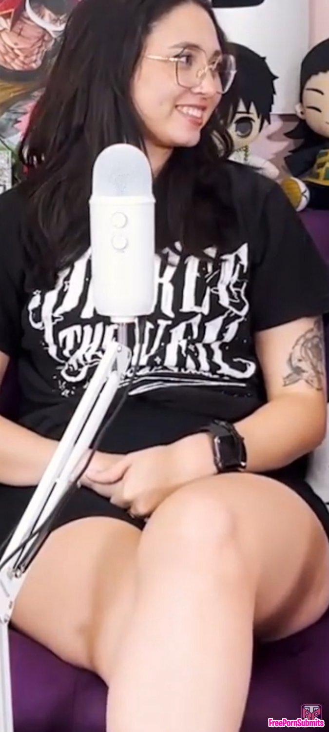 Youtube photo featuring Legs - Part 8